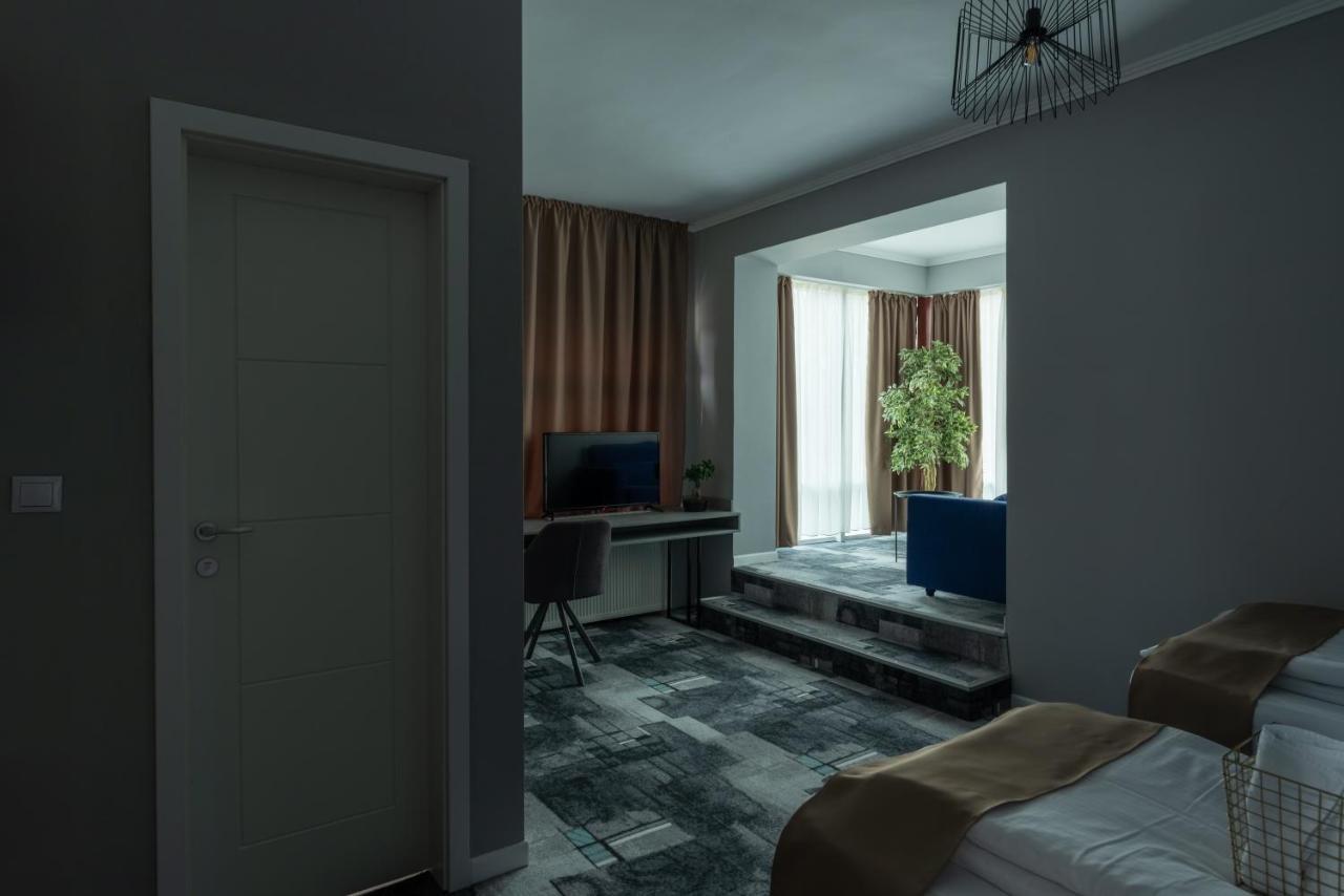Hotel Paso Cluj Napoca Bagian luar foto
